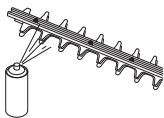 MCCULLOCH SUPERLITE 4528 - Reinigung und Schmierung - 3