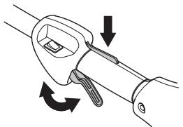 MCCULLOCH T22LCS - Bloqueio do acelerador - 4
