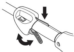 MCCULLOCH T22LCS - Blokada dzwigni gazu - 4