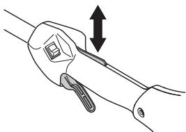 MCCULLOCH T22LCS - Bloqueio do acelerador - 3