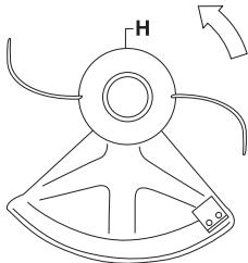 MCCULLOCH T22LCS - Montering av trimmerbeskyttelse og trimmerhode (T22LS) - 5
