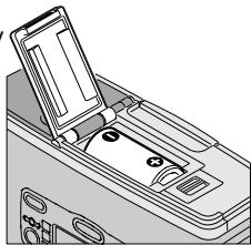 KODAK ADVANTIX T700 - LOADING THE BATTERY - 2
