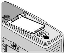 KODAK ADVANTIX T700 - LOADING THE BATTERY - 1