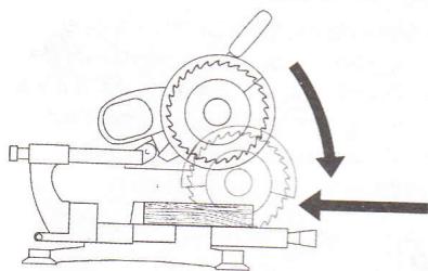 METABO KGS 254 - Sciage de la pièce : - 3