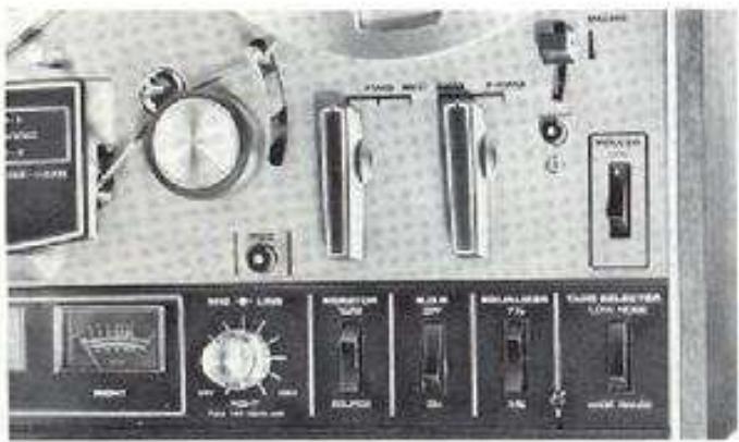 AKAI 4000 DB - Contrôle de l'enregistrement « monitoring »: - 1