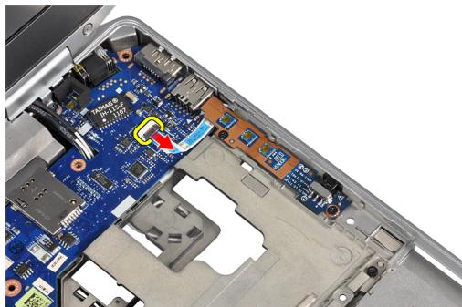 DELL LATITUDE E6330 - Retrait de la carte multimédia - 1