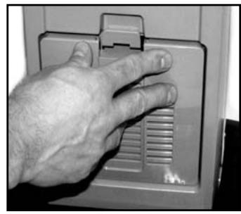 NILFISK SPECTRUM 15P - CHANGING THE HEPA-FILTER - 4