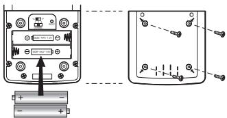 OREGON EMR812HGN - Suivre les étapes suivantes pour installer/remplacer les piles : - 1