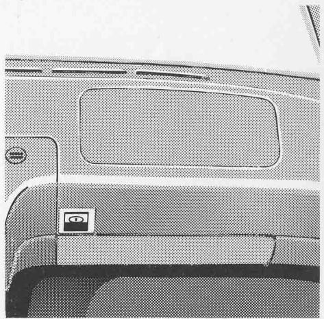 PORSCHE 928 GTS - Essuie-glace arrière - 1