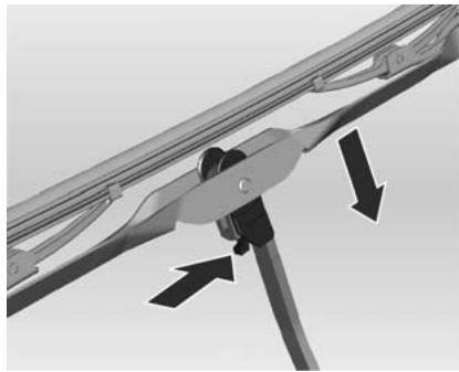 CHEVROLET ORLANDO - Remplacement des balais d'essuie-glace - 1
