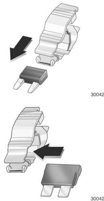 CHEVROLET ORLANDO - Fusibles - 2