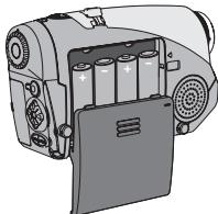 AIPTEK HDDV 8000 - Installer les batteries. - 1