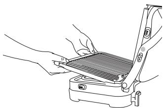 CUISINART GR3E - Inserting the cooking plates: - 1