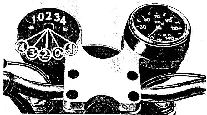 MZ ETZ 125 - Feu stop-arière-plaque (BSKL) - 4