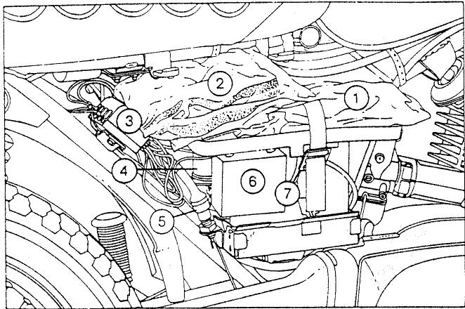MZ ETZ 125 - Installation de la batterie - 1