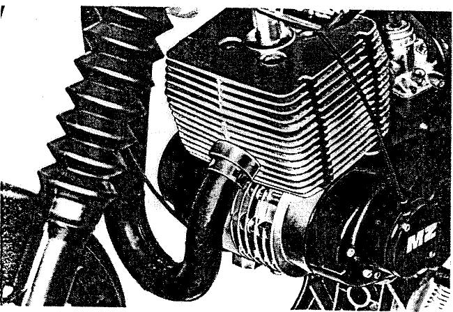 MZ ETZ 125 - Echappement - 3
