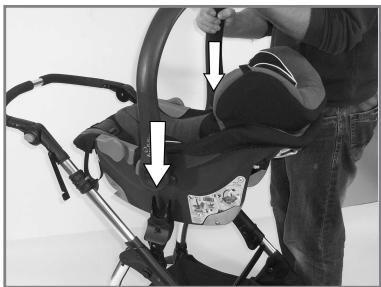 KIDDY SPORT N MOVE - Montage der Adapter und Babyschale auf dem Chassis - 3