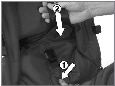 KIDDY SPORT N MOVE - Öffnen und weiten des 5-Punkt-Gurtsystems - 2