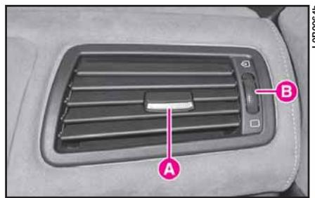 LANCIA PHEDRA - REGLAGE DES BOUCHES D'AERATION ORIENTABLES LATERALES (fig. 79) - 2