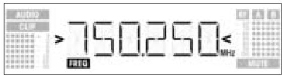 AKG SR 4000 - Come regolare la frequenza (menu Preset) - 9