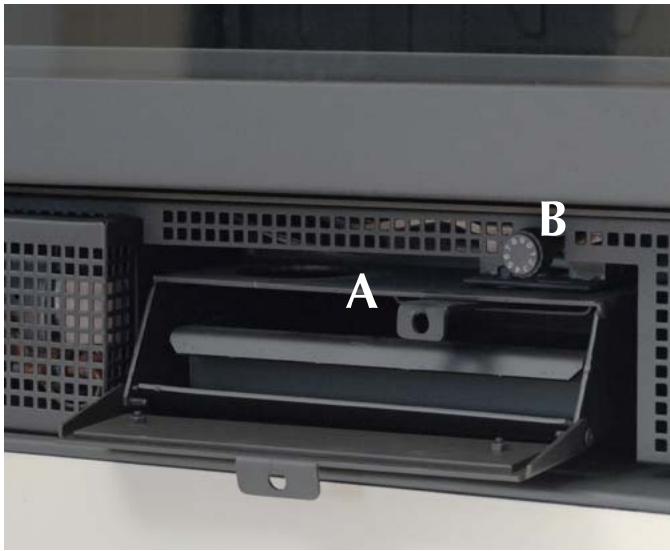 WANDERS ECONOMIC 75 - Lighting the stove - 2
