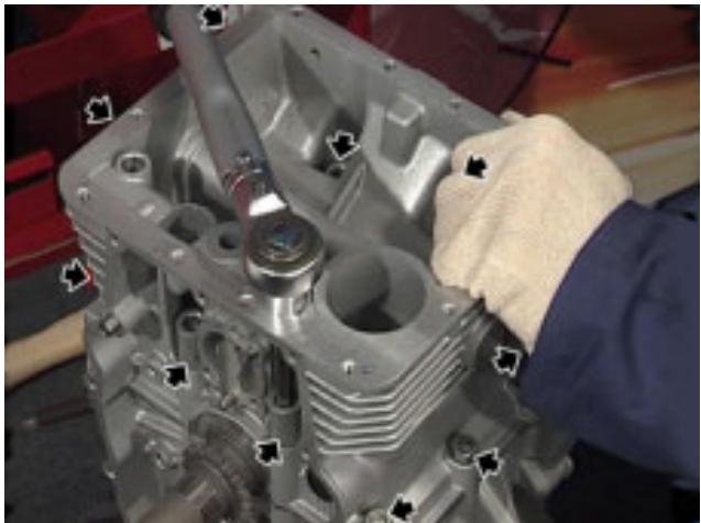 MOTO GUZZI NEVADA CLASSIC 750 IE - REMONTAGE DU BLOC MOTEUR - 14