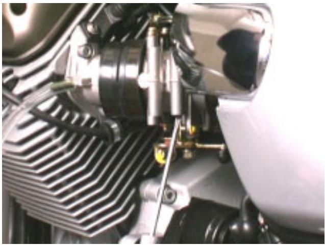 MOTO GUZZI NEVADA CLASSIC 750 IE - SYNCHRONISATION DES CYLINDRES - 4