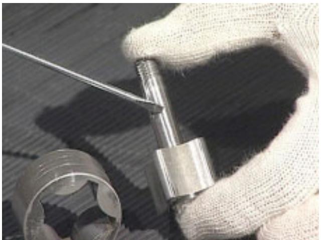 MOTO GUZZI NEVADA CLASSIC 750 IE - ARBRE DE COMMANDE DE LA POMPE A HUILE - 1