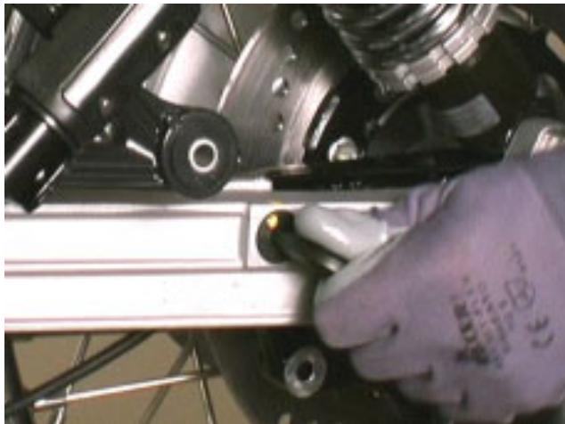 MOTO GUZZI NEVADA CLASSIC 750 IE - DEPOSE - 3