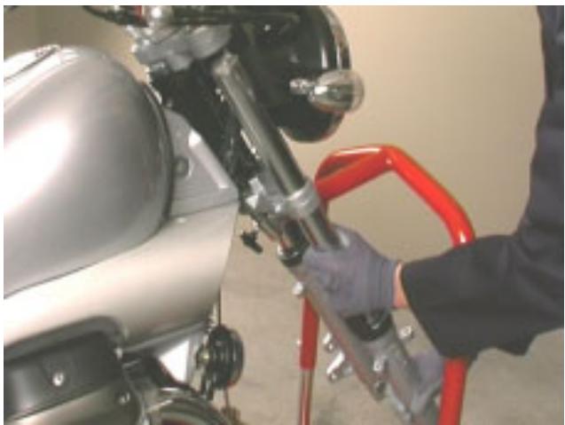 MOTO GUZZI NEVADA CLASSIC 750 IE - REPOSE DU TUBE - 1