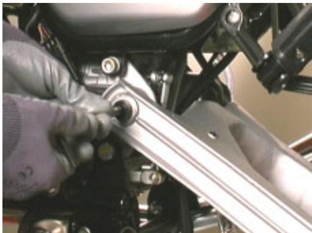 MOTO GUZZI NEVADA CLASSIC 750 IE - DEPOSE - 11