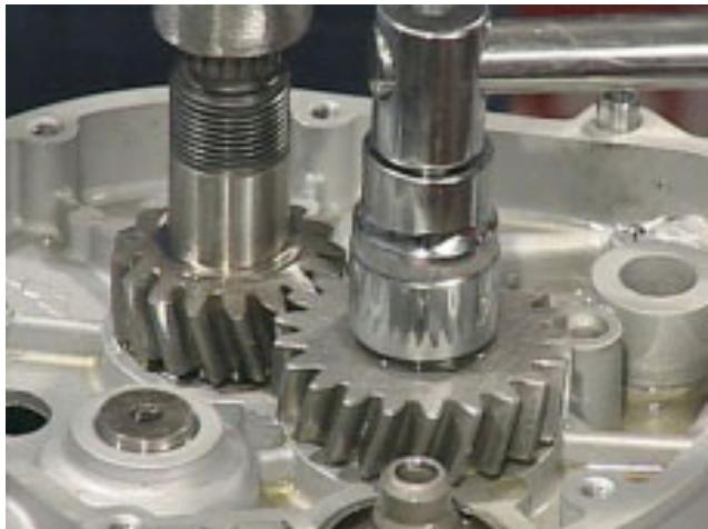 MOTO GUZZI NEVADA CLASSIC 750 IE - DEMONTAGE - 3