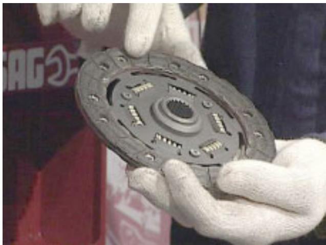 MOTO GUZZI NEVADA CLASSIC 750 IE - CONTROL - 1