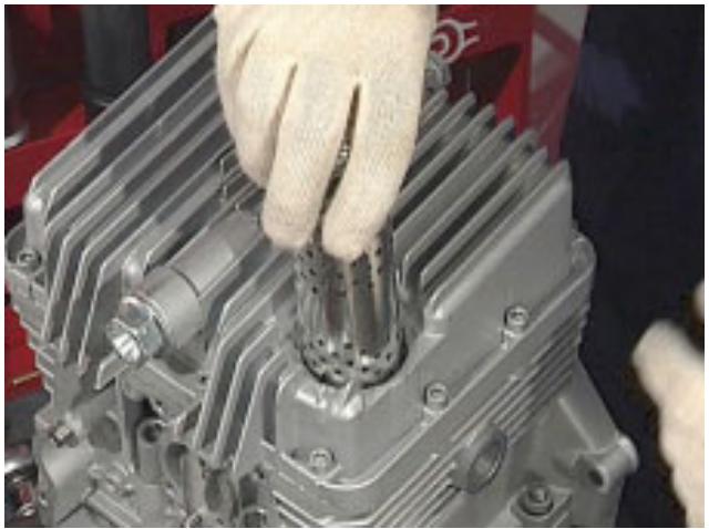 MOTO GUZZI NEVADA CLASSIC 750 IE - REMONTAGE - 6