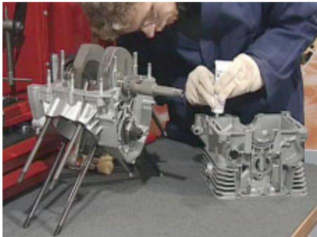MOTO GUZZI NEVADA CLASSIC 750 IE - REMONTAGE DU BLOC MOTEUR - 11