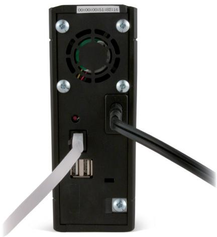 BUFFALO LINKSTATION PRO - Schritt I:AnschlieBen der Kabel - 1