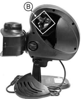 JBSYSTEMS LIGHT DEVINE - HET PLAATSEN OF VERVANGEN VAN DE LAMP - 3