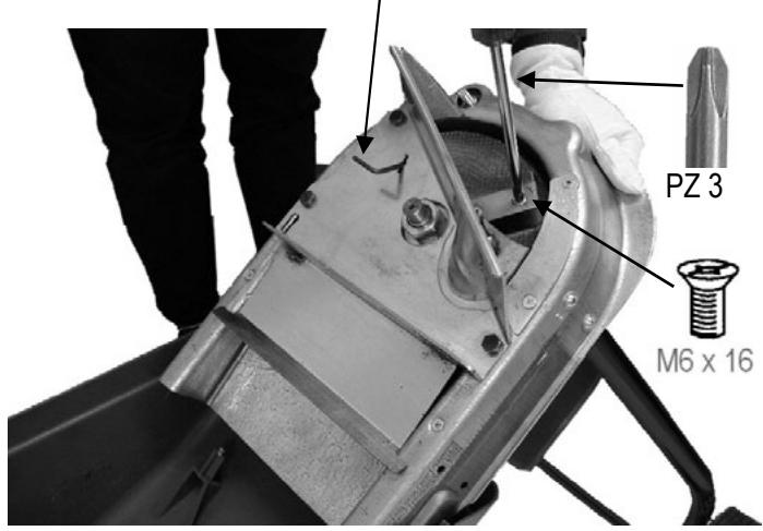 ATIKA BIOPLUS 2400 - Remplacement des couteaux - 4