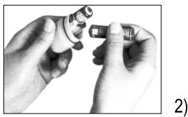 IBP NETTOYEUR DE PORES - Instructions de remplacement de PILES - 1
