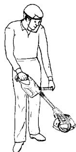 WEED EATER TNE CORDLESS - BONNE POSITION D'UTILISATION - 2