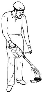 WEED EATER TNE CORDLESS - BONNE POSITION D'UTILISATION - 1