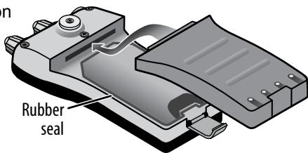 UNIDEN MHS75 - Installing the battery - 1