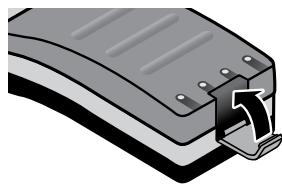 UNIDEN MHS75 - Installing the battery - 2