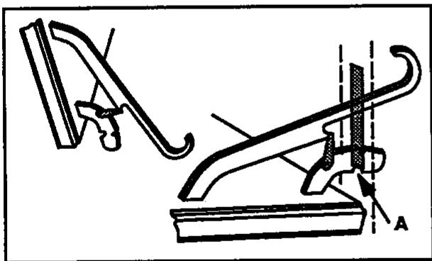 JUNO JEB5690S - Montage et démontage de la porte du four - 3