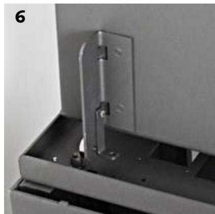STUV 16-H - Fixation des pattes de liaison "foyer - plateau de prépose - 6