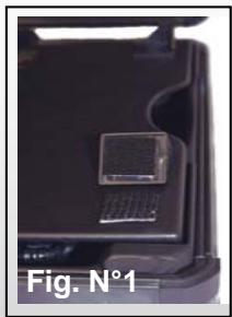 DICOTA DATADESK 460 - Deux possibilités de fixation de votre ordinateur portable s'offrent à vous: - 1