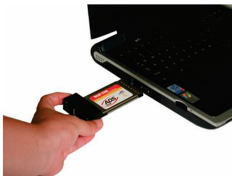ADS TECH DLX-181 DUAL LINK CARDBUS - Instalación del Hardware - 1