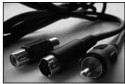 MARMITEK CONNECT 225 - S-video to composite video adapter - 1