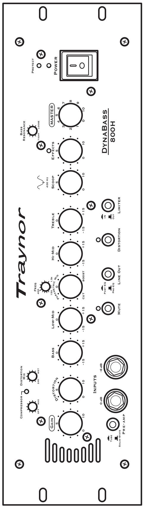 TRAYNOR DYNABASS 800H - Remplacement des lampes de préamplificateur - 3