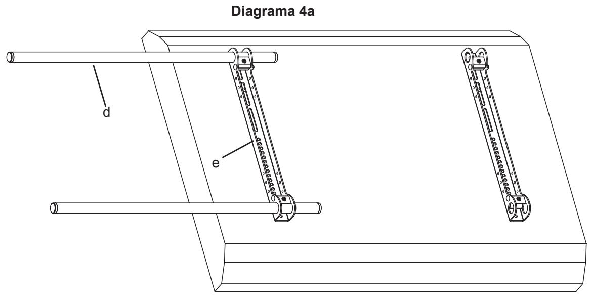 SANUS VISIONMOUNT FLAT PANEL WALL MOUNT-VMAA26 - Paso 3: Adicción de la placá de sujeción a los soportes del monitor - 2
